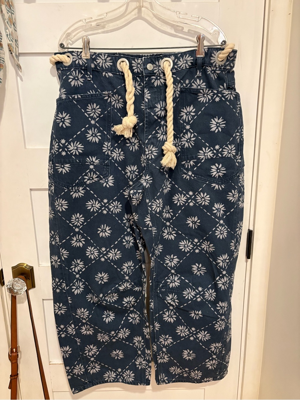 NWOT We The Free Moxie Printed Navy Barrel Jeans